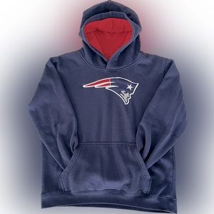 Patriots “NFL Team Apparel” Hooded Sweatshirt. Youth Size XL Kids Size 18